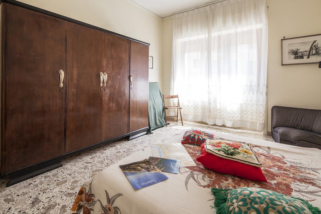 B&B La Contessa Salerno Habitación foto